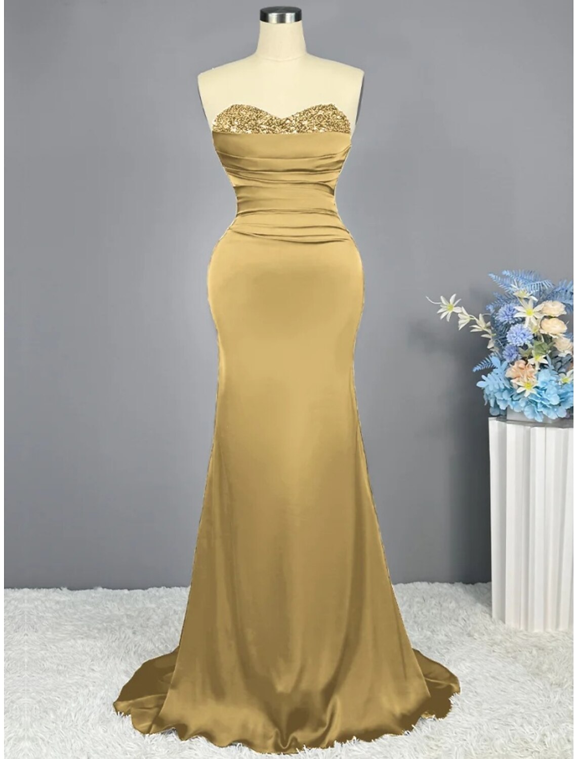 Luolandi A-Line Evening Gown Elegant Dress Formal Sweep / Brush Train Christmas Red Green Dress Sleeveless Sweetheart with Pleats Ruched